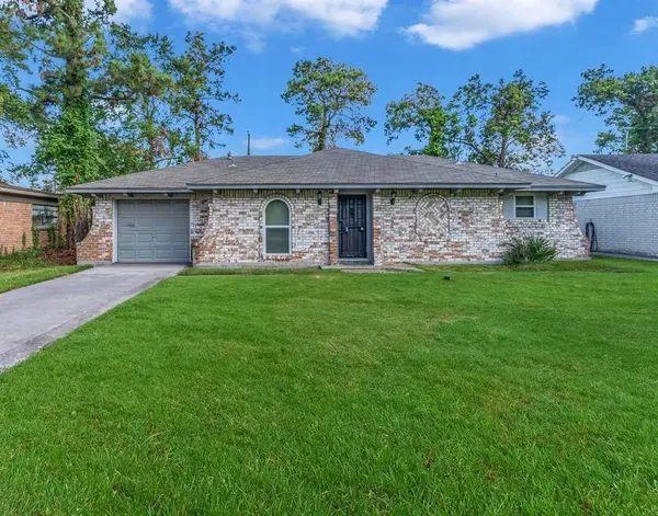 7621 Parker RD