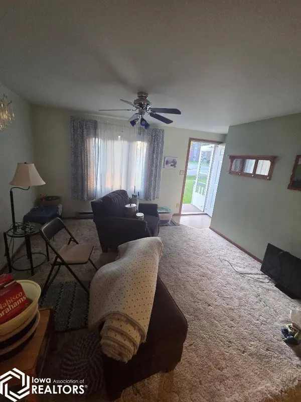 909 N Clayton ST, Afton, IA 50830