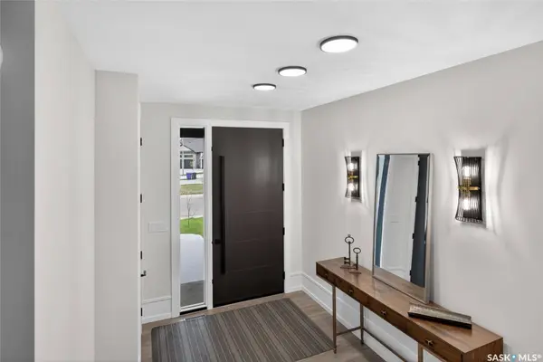428 Woolf BND, Saskatoon, SK S7W 1E5