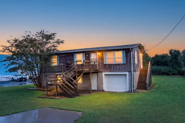 1488 Colington Rd, Kill Devil Hills, NC 27948-8027