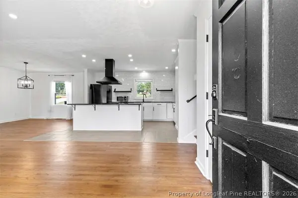 2710 Fordham DR, Fayetteville, NC 28304