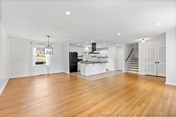 2710 Fordham DR, Fayetteville, NC 28304