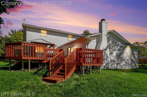 25503 Arden Park DR, Farmington Hills, MI 48336