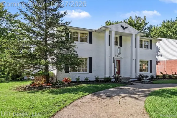 25503 Arden Park DR, Farmington Hills, MI 48336