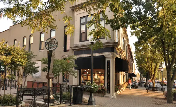 What to Know Before Moving to Champaign, IL: A Local Guide,Lysandra Lara
