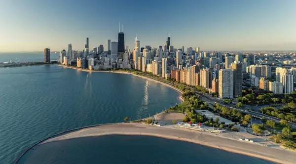 Moving to Chicago, IL: What You Need to Know