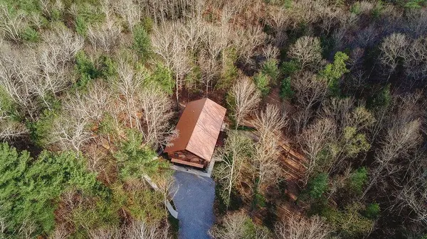 467 River Oaks Drive, Austinville, VA 24312