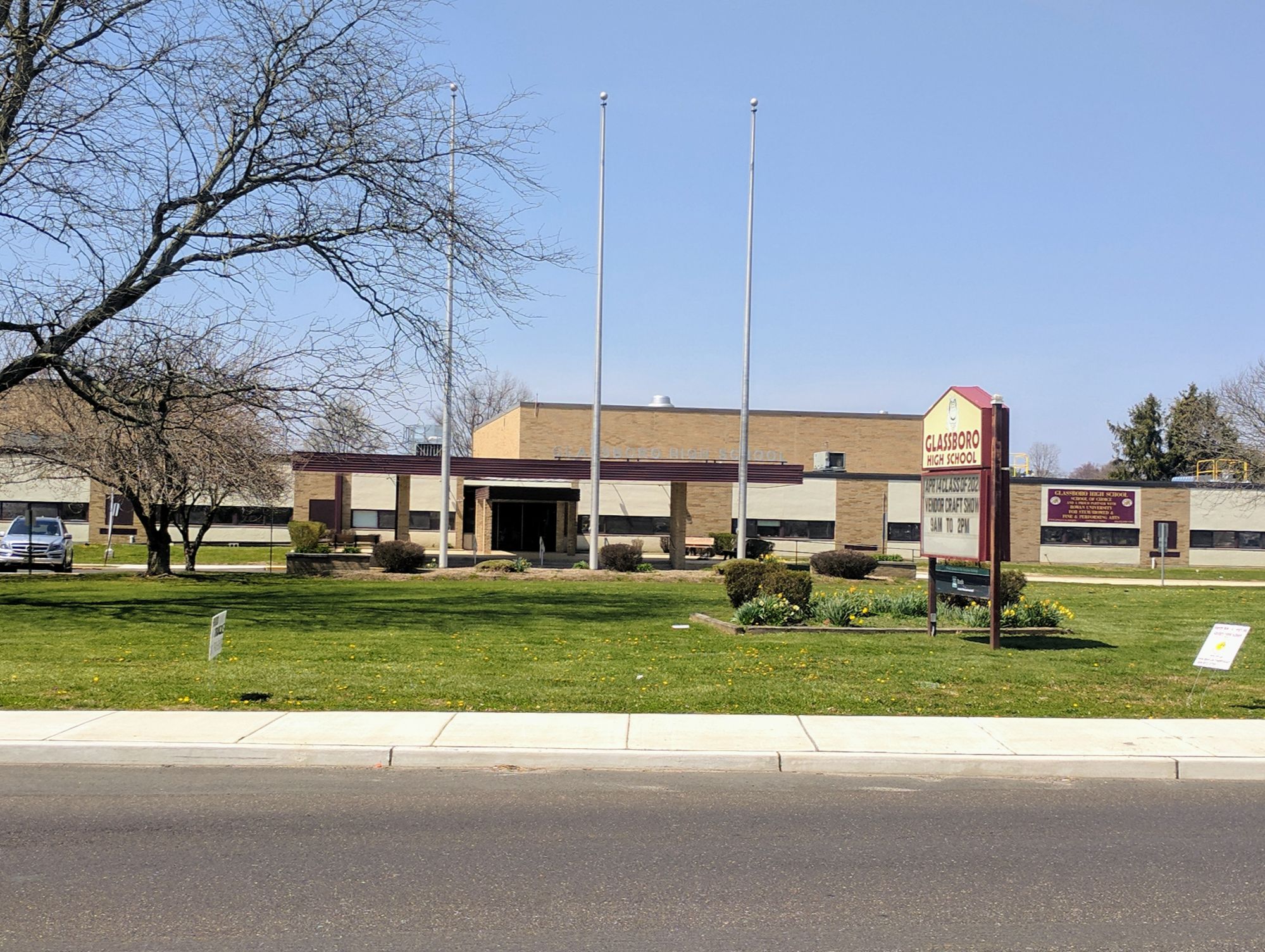 Glassboro_High_School_Front_Entrance (1)