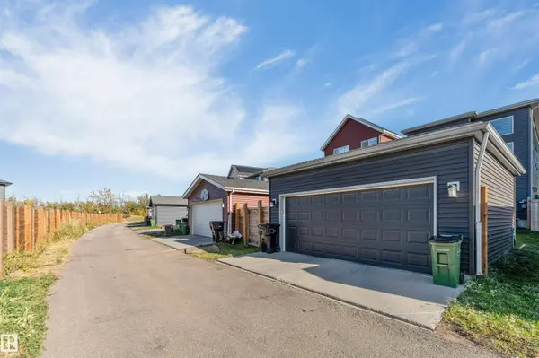 266 CHARLESWORTH DR SW, Edmonton, AB T6X 2P4