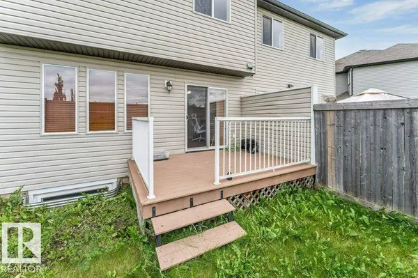 3514 16 ST NW, Edmonton, AB T6T 0M6