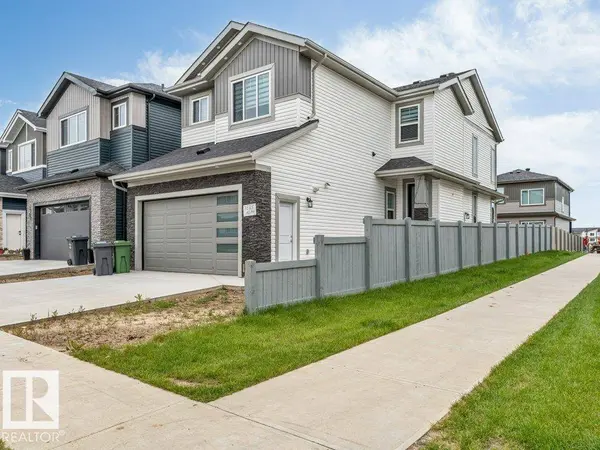 3525 42 AVE AV, Beaumont, AB T4X 3G4