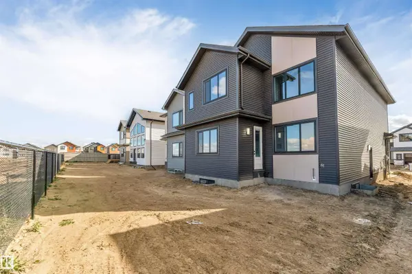 13136 187 AV NW, Edmonton, AB T6V 0N3