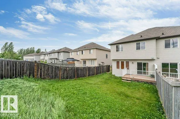 3514 16 ST NW, Edmonton, AB T6T 0M6
