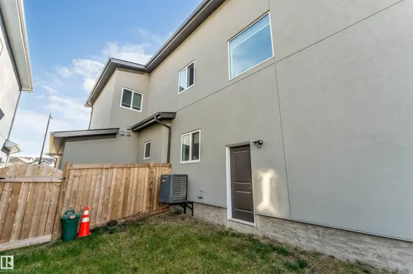 1634 16A ST NW, Edmonton, AB T6T 2S1