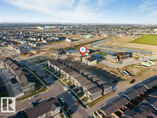 8416 226 ST NW, Edmonton, AB T5T 7Y8