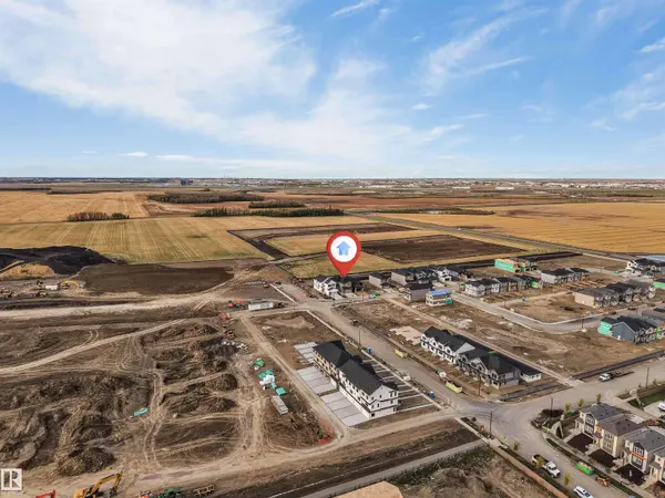 206 Falcon CR, Leduc, AB T0B 3M3