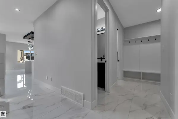 4311 36 ST, Beaumont, AB T4X 3G8