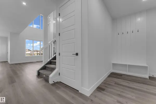 4310 36 st, Beaumont, AB T4X 3G8