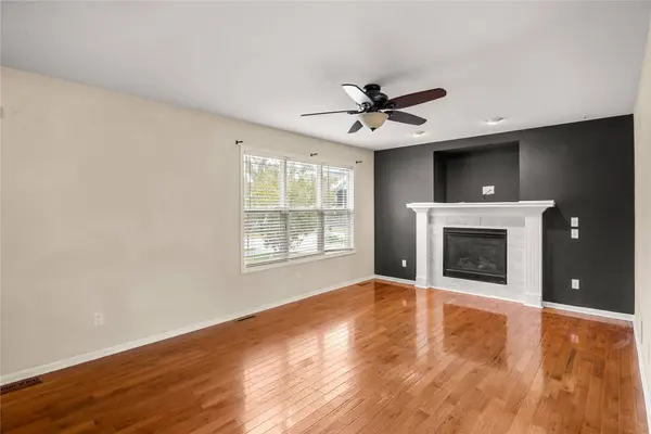 3101 E Highview Drive, Des Moines, IA 50320