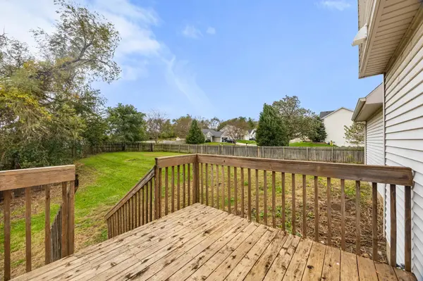 3101 E Highview Drive, Des Moines, IA 50320