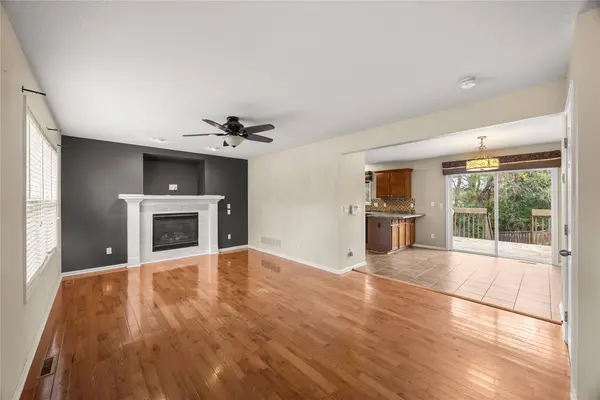 3101 E Highview Drive, Des Moines, IA 50320