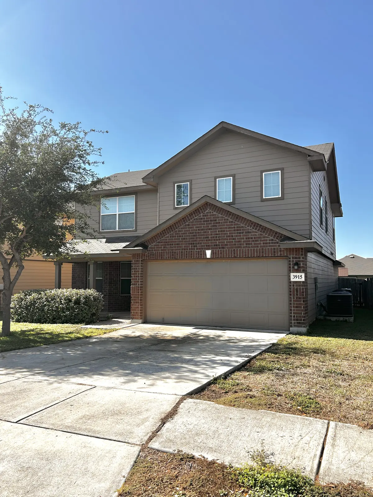 3915 Goliad Frd, San Antonio, TX 78222-4430