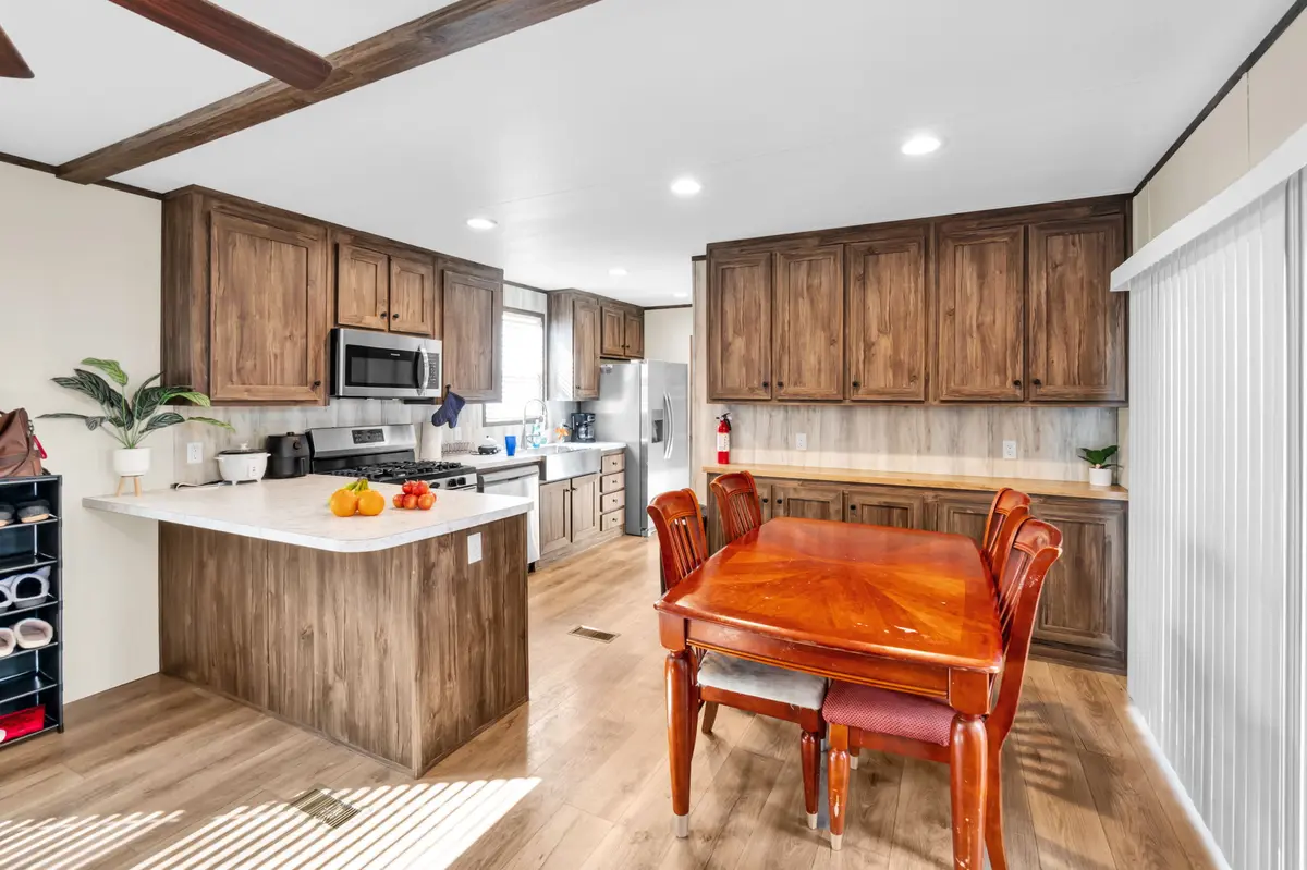 218 Grape St #5, Hudson, CO 80642-2103