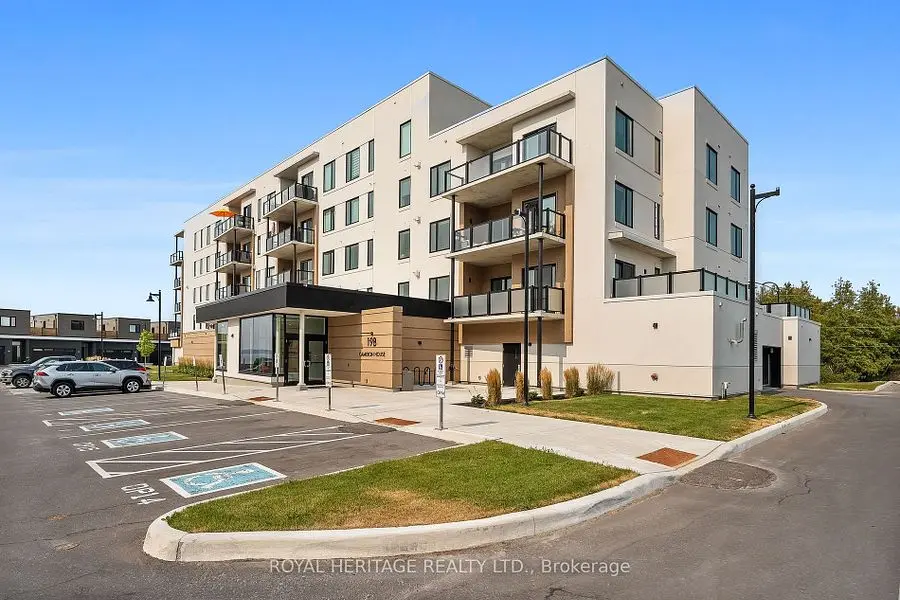 19B West Street North #402, Fenelon Falls, ON K0M 1N0