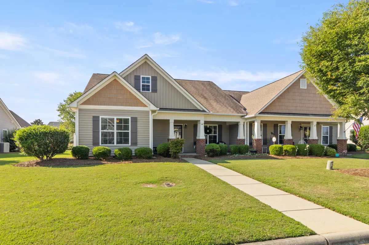 44 E Moss Creek Dr, Clayton, NC 27520-6926