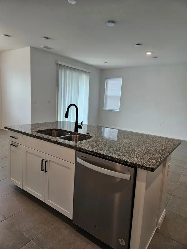 1772 Stamen Dr, Kissimmee, FL 34744-6458