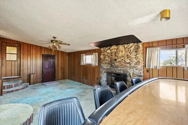 5704 Elk St, San Diego, CA 92114-4025