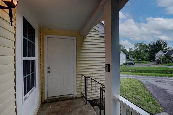 Hermitage, TN 37076-2226,922 Rachels Pl