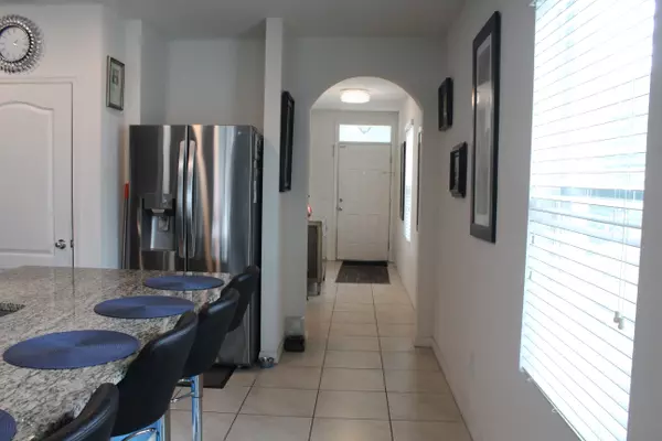 Kissimmee, FL 34744,3281 GROUSE AVENIDA