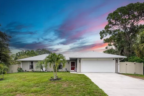 6702 Penny Ln, Fort Pierce, FL 34951-1279