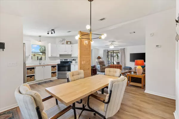 Lady Lake, FL 32159-2256,520 St Andrews Blvd