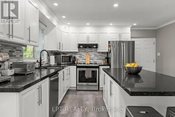 1109 Ravenshoe Road, East Gwillimbury, ON