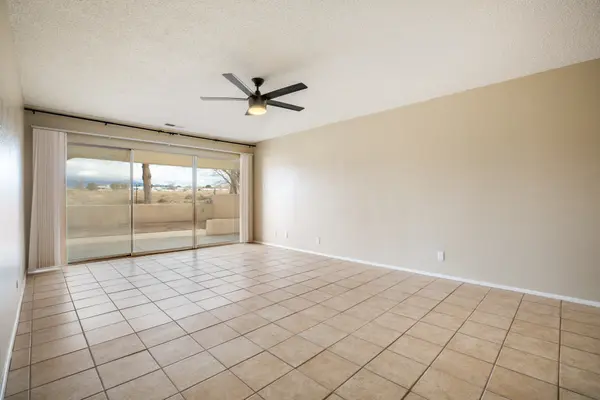 500 Western Dr, Rio Communities, NM 87002-7226