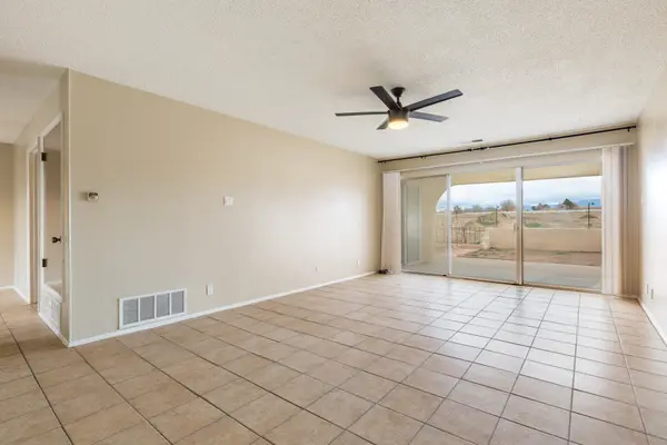 500 Western Dr, Rio Communities, NM 87002-7226