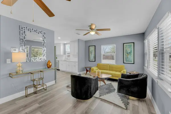 606 E 19th ST, Georgetown, TX 78626