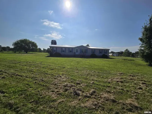 17286 N IDLEWOOD LN, Mt Vernon, IL 62864