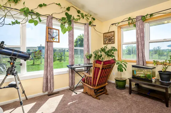 24 S Swan LN, Fromberg, MT 59029