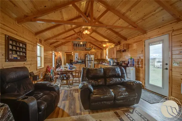 7801 Custer Frontage RD, Custer, MT 59024