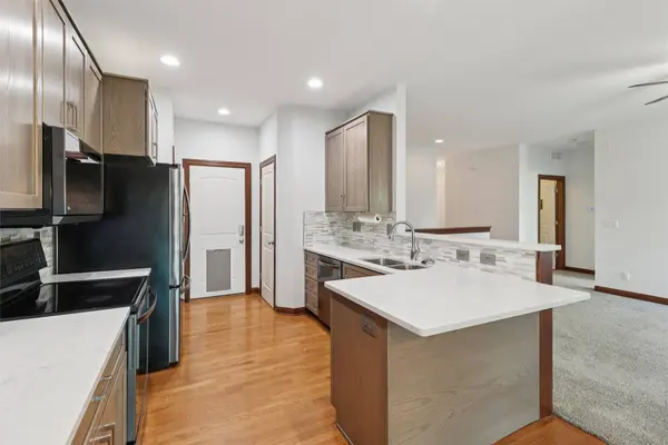 4729 E Merced Street, Des Moines, IA 50317