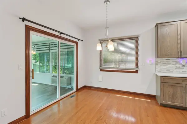 4729 E Merced Street, Des Moines, IA 50317