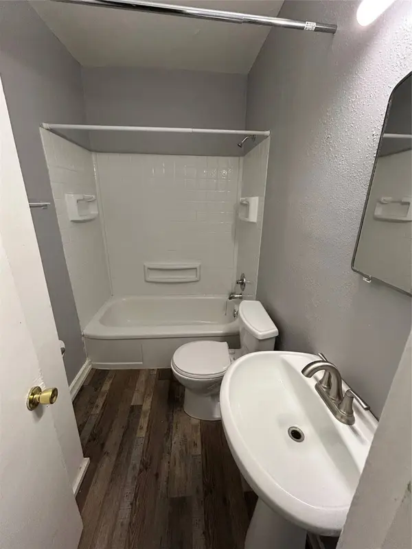 2812 Brattleboro Avenue, Des Moines, IA 50311