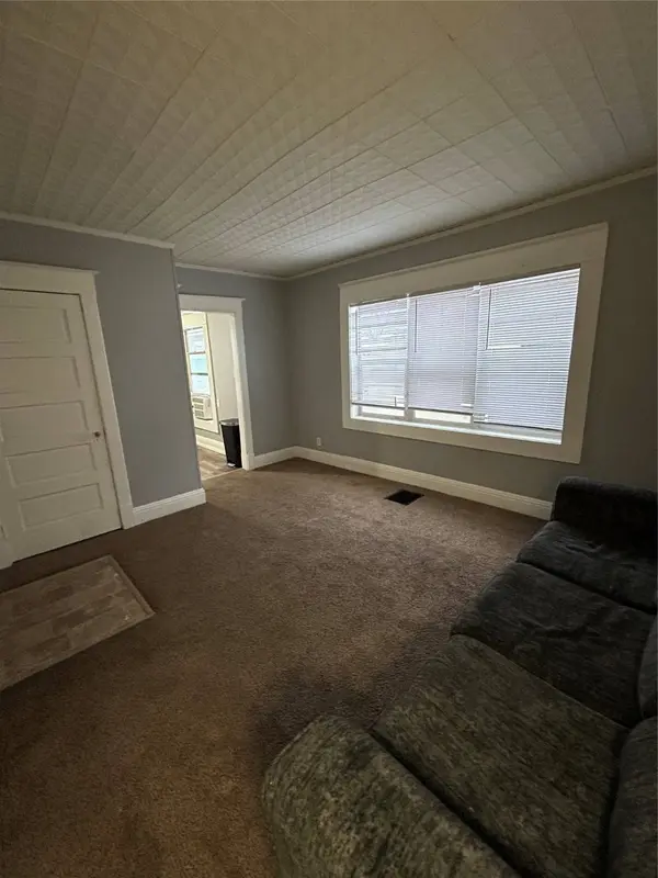 2812 Brattleboro Avenue, Des Moines, IA 50311