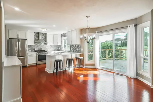 277 Brooke LN, Rockford, IL 61107