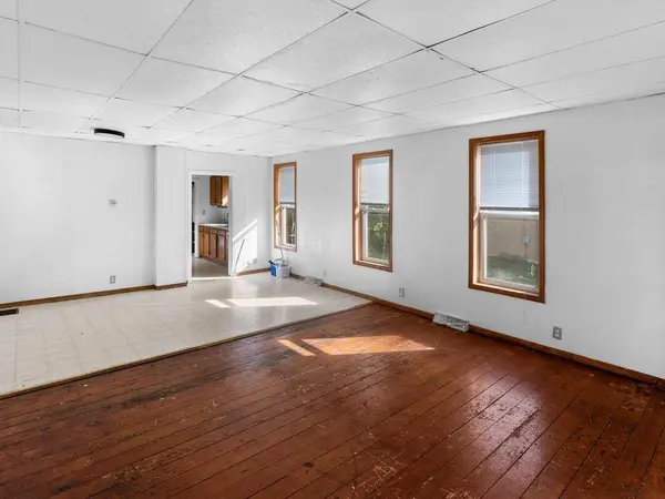 25 W 3rd ST, Rush City, MN 55069