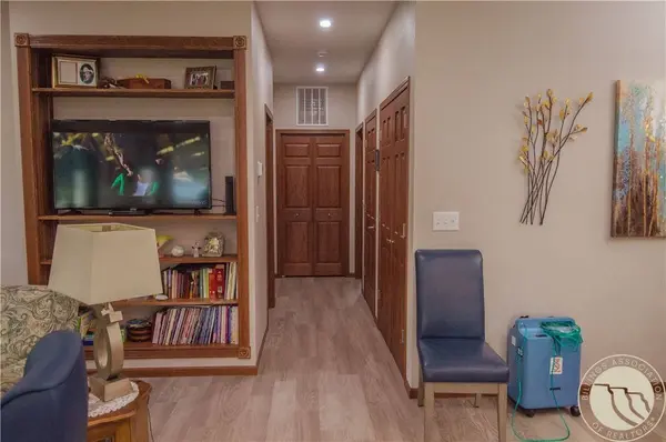 420 4th AVE E, Culbertson, MT 59218