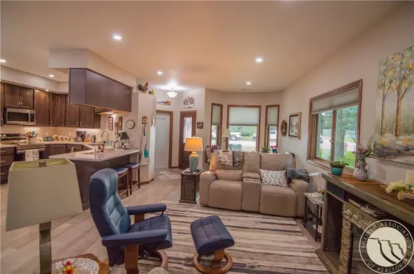 420 4th AVE E, Culbertson, MT 59218